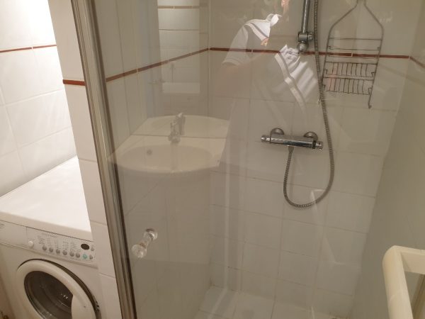 Appartement deux chambres vue Port – Image 15