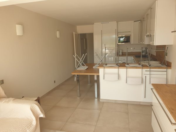 Location bel appartement 2 pièces rés. piscine et accès direct plage – Image 8