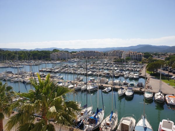 Triplex vue époustouflante sur le Golfe de saint-Tropez – Image 6